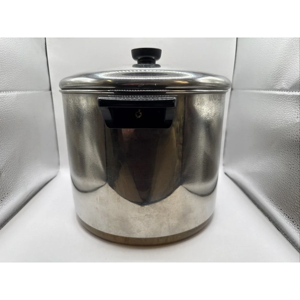 Vintage Revere Ware 1801  8 Qt. Copper Bottom  Stock Pot w/Lid Clinton ILL. USA